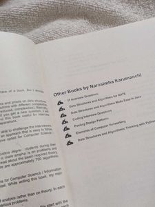 Data Structures &amp; Algorithms Book