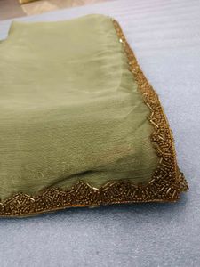 Elegant Olive Green Saree with Border