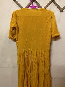Yellow Kurta with Pearls