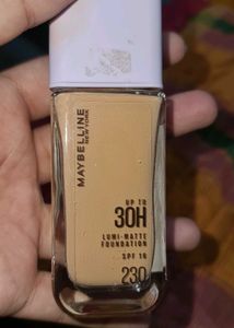 Maybelline Lumi-Matte Foundation SPF 16