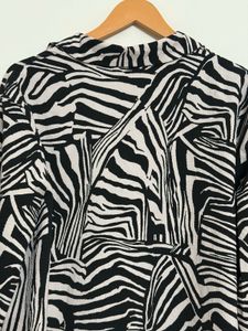 Chic Zebra Print Shirt Dress