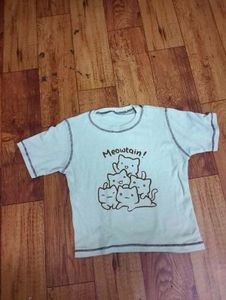 🐼 Cute Cat Graphic Crop Top