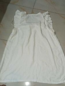 Chic White Ruffled Sleeve Top