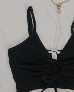H&amp;M Cut Out Crop Top