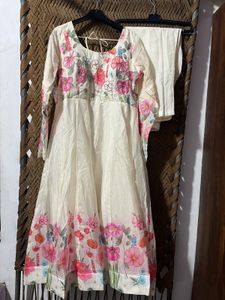 Elegant Floral Print Anarkali with Dupatta And Pa