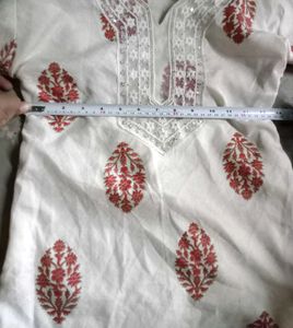 Elegant White Kurta with Red Print