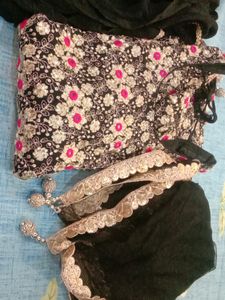 Women Kurta Set With Tulip Salwar