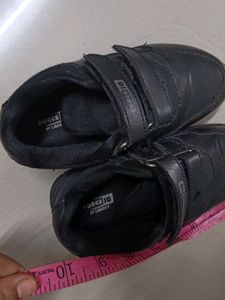 Force 10 by Liberty Black Shoes(6 years best fit)