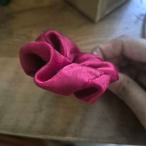 Satin Scrunchie - Rich Berry