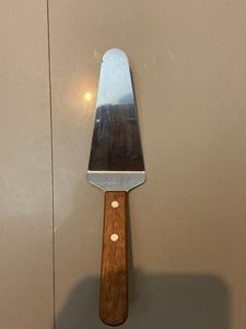 Cake Slicer And Server