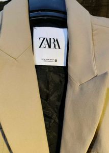 Zara Beige Blazer - Chic &amp; Stylish