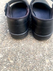 School shoes Black for girls