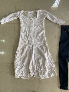 Elegant White Chikankari Kurta