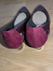Chic Burgundy Patent Pointed Heels