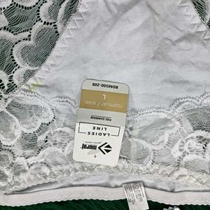 Elegant White 🆕🎁Lace Briefs