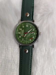 Stylish Green Dial Watch