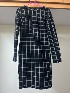 Shein - Chic Grid Print Bodycon Dress - S