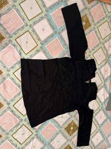 Black Cold shoulder top