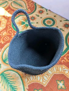 Chic Black Woven Handbag