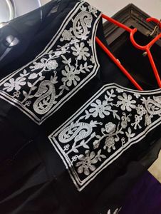 Black Embroidered Kurta