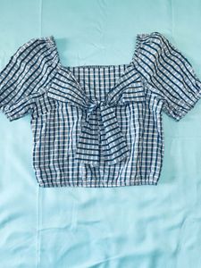 Cute Plaid Tie-Front Puff Sleeve Top