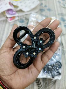 Chic Flower Claw Clip