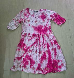 Stylish Pink Tie-Dye Kurta Set