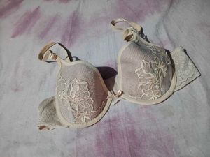 Lace Detail Underwire Bra