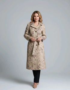Vintage floral tapestry Shimmer overcoat.