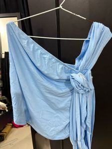 Chic Blue One-Shoulder Draped Top