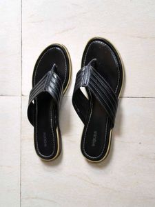 Woods Women Black Leather Flat Slip On