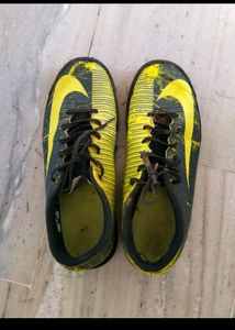 Nike Mercurial Football Shoes
