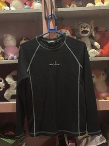 Everdion Long Sleeve Sweatshirt