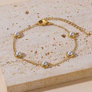 Elegant Pearl Beaded Bracelet