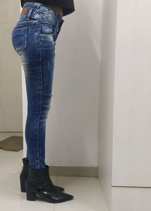 Brand - Coral. ,Size - 28 , Colour - Blue With Ripped Design