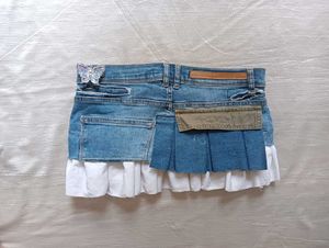 🏷️ REWORKED DENIM RUFFLE MICRO-MINI SKIRT
