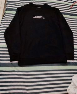 Black Graphic Sweatshirt