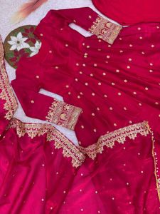 Embroidered Magenta Kurta Set