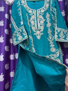 Elegant Teal Kurta Set with Gold Embroidery