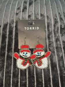 Cute Snowman Beaded Earrings