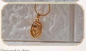 Tulip Pendant Necklace