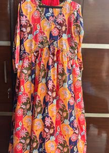 Vibrant Floral Print Kurti Set