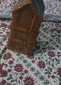 Vintage Ceramic Trinket Box