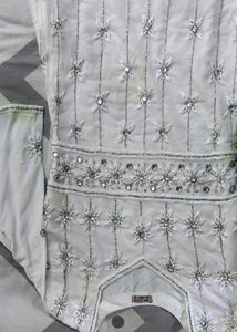 Elegant White Embroidered Kurta