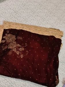 Classy Saree  Maroon Pallu with golden l