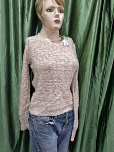 Chic Textured Knit Sweater