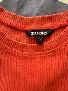 Red Ribbed Lettuce Hem Top