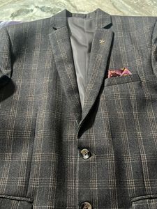 Stylish Plaid Blazer
