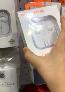 100% Original Earphones Must Buy CLEARANCE SALE
