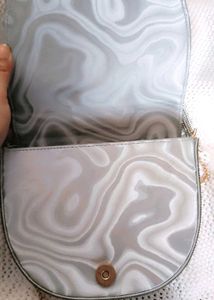 New Esbeda Sling bag